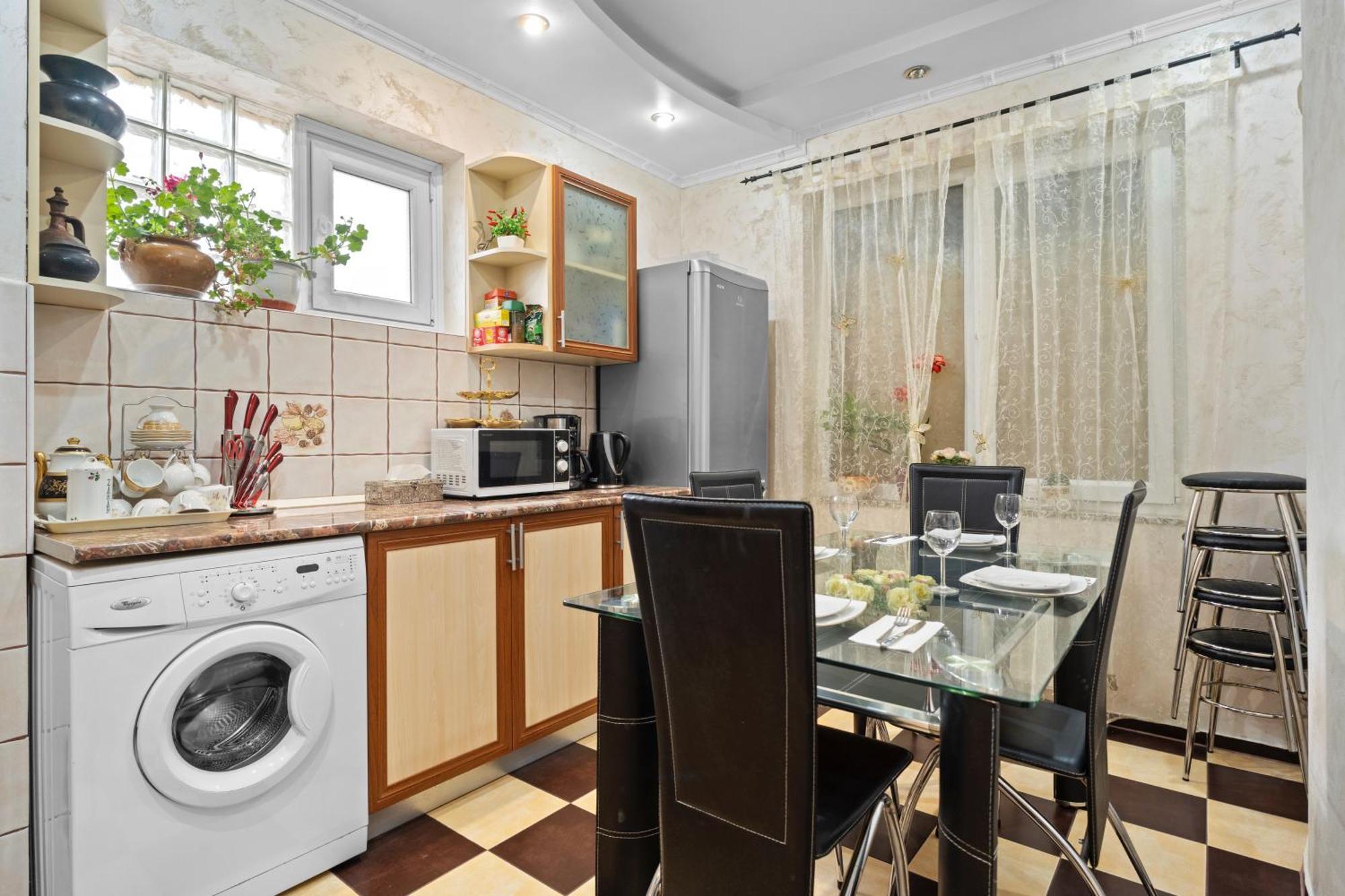 Luxurious Villa With Lush Garden And Huge Terrace Near Herastrau Park بوخارست المظهر الخارجي الصورة