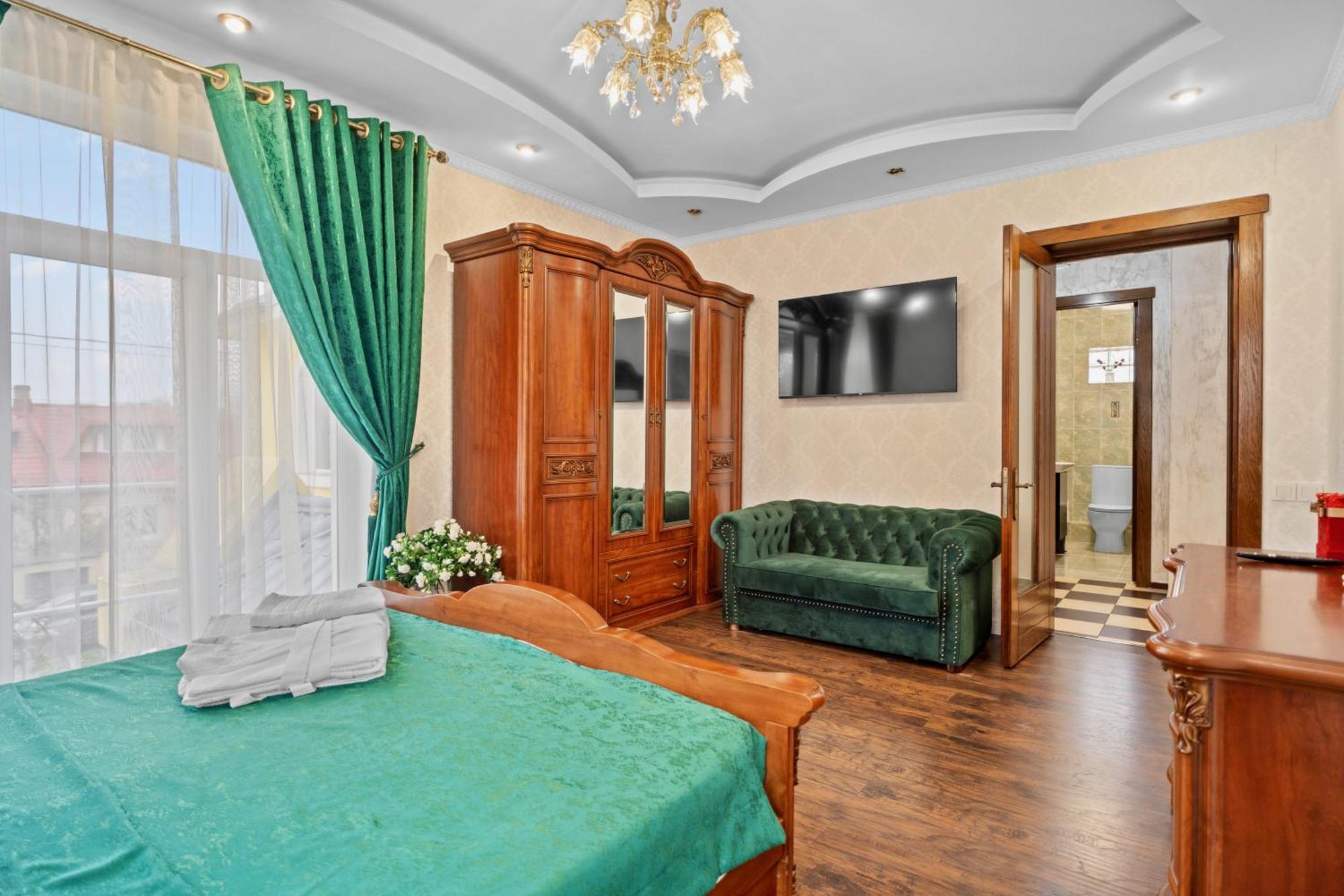 Luxurious Villa With Lush Garden And Huge Terrace Near Herastrau Park بوخارست المظهر الخارجي الصورة